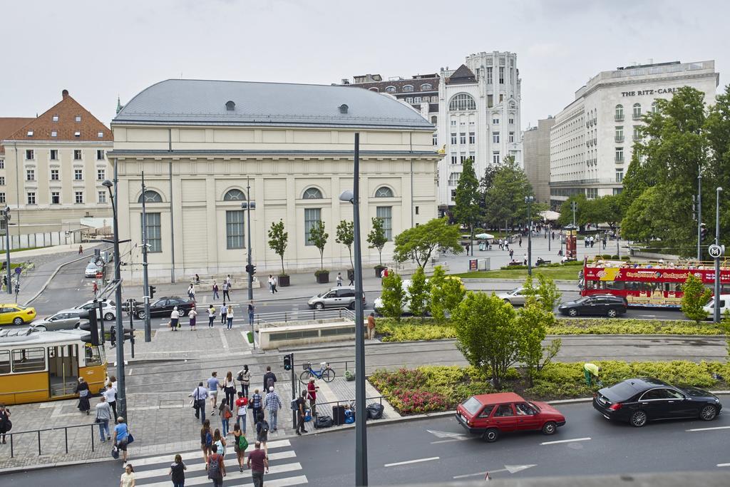 7Seasons Central Suites Budapeste Exterior foto