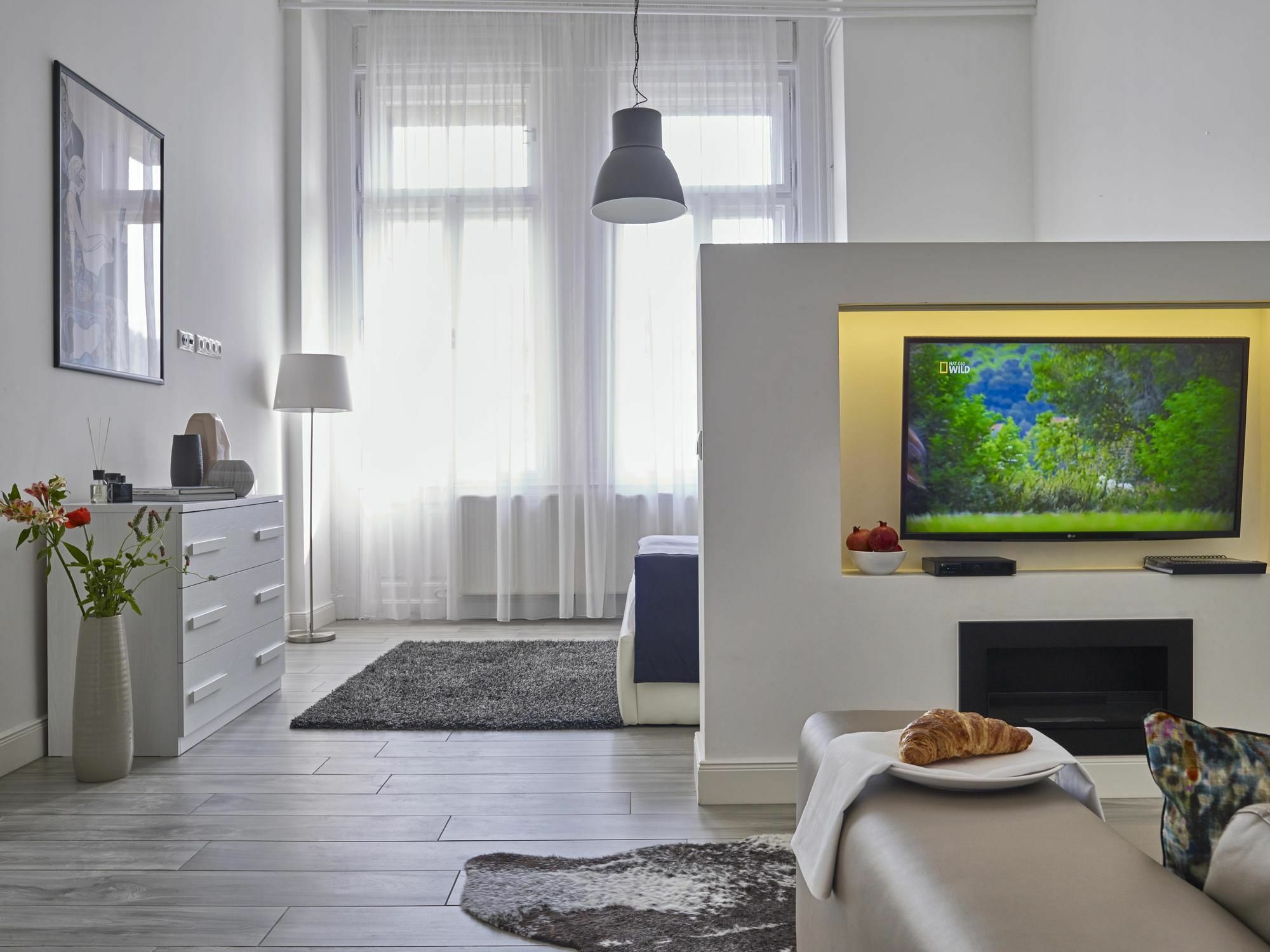 7Seasons Central Suites Budapeste Exterior foto